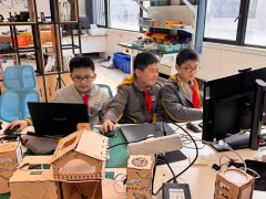 <strong>但校园里的实践远</strong>